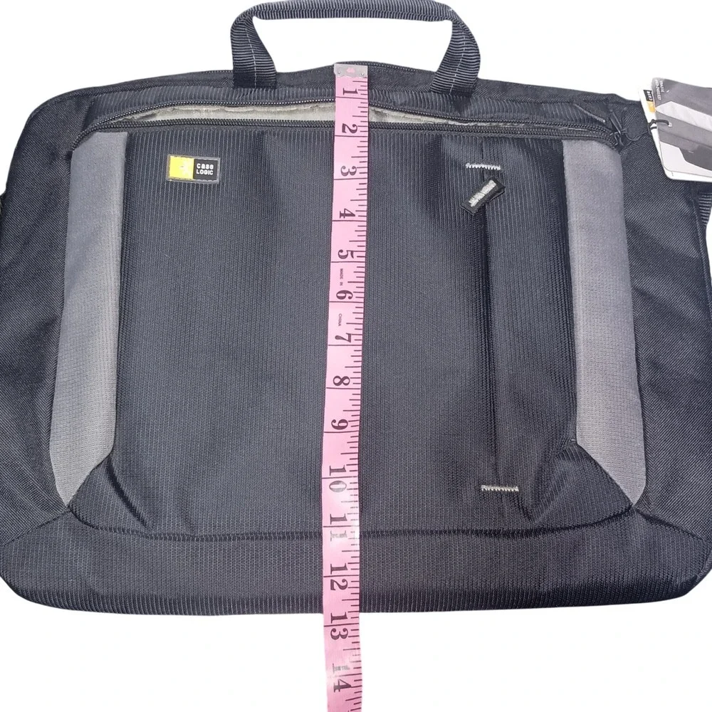 Case Logic Laptop Bag Messenger Shoulder Briefcase‎ 15-16 in  NWT SKUCH099